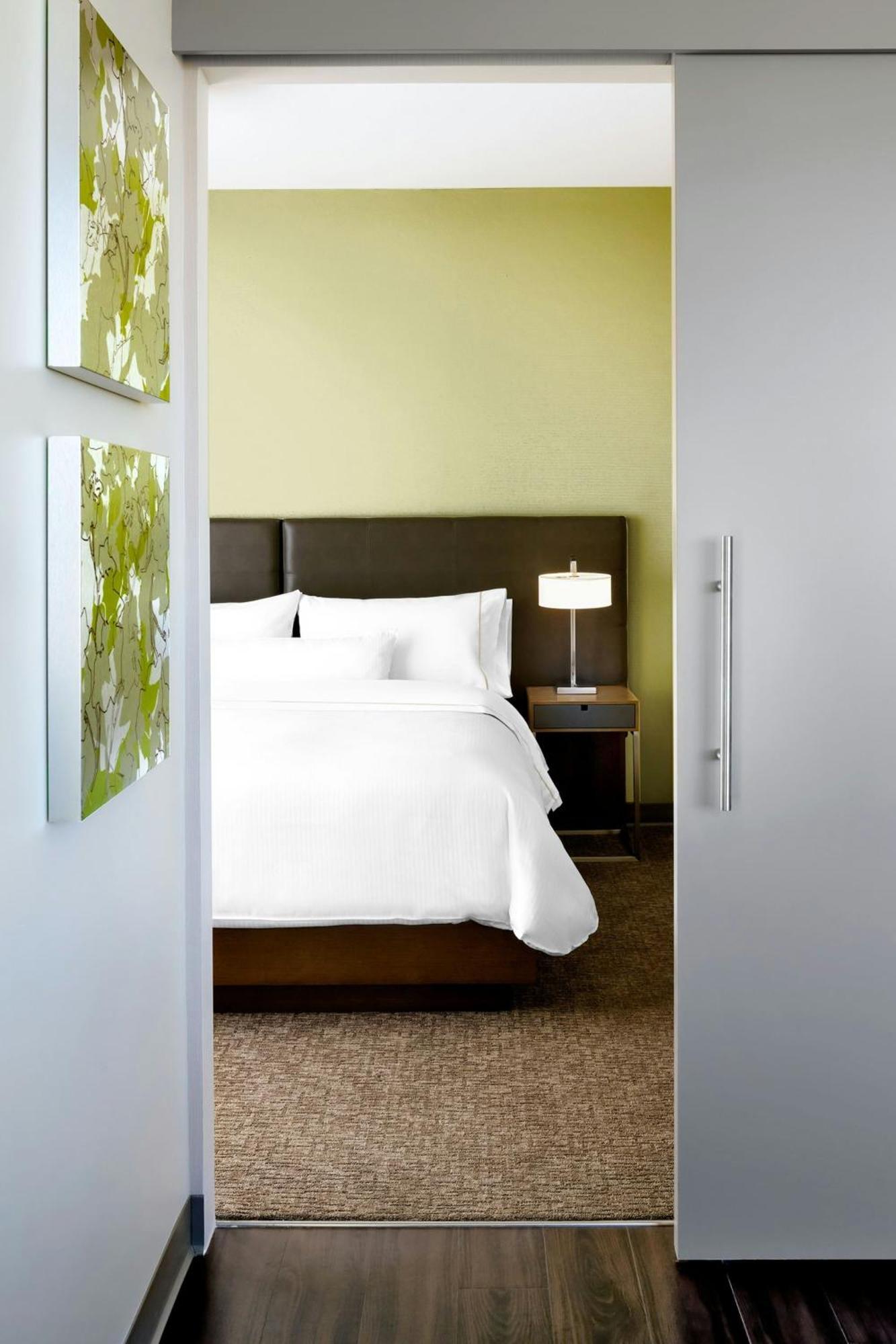 Element By Westin Vancouver Metrotown Burnaby Exterior photo